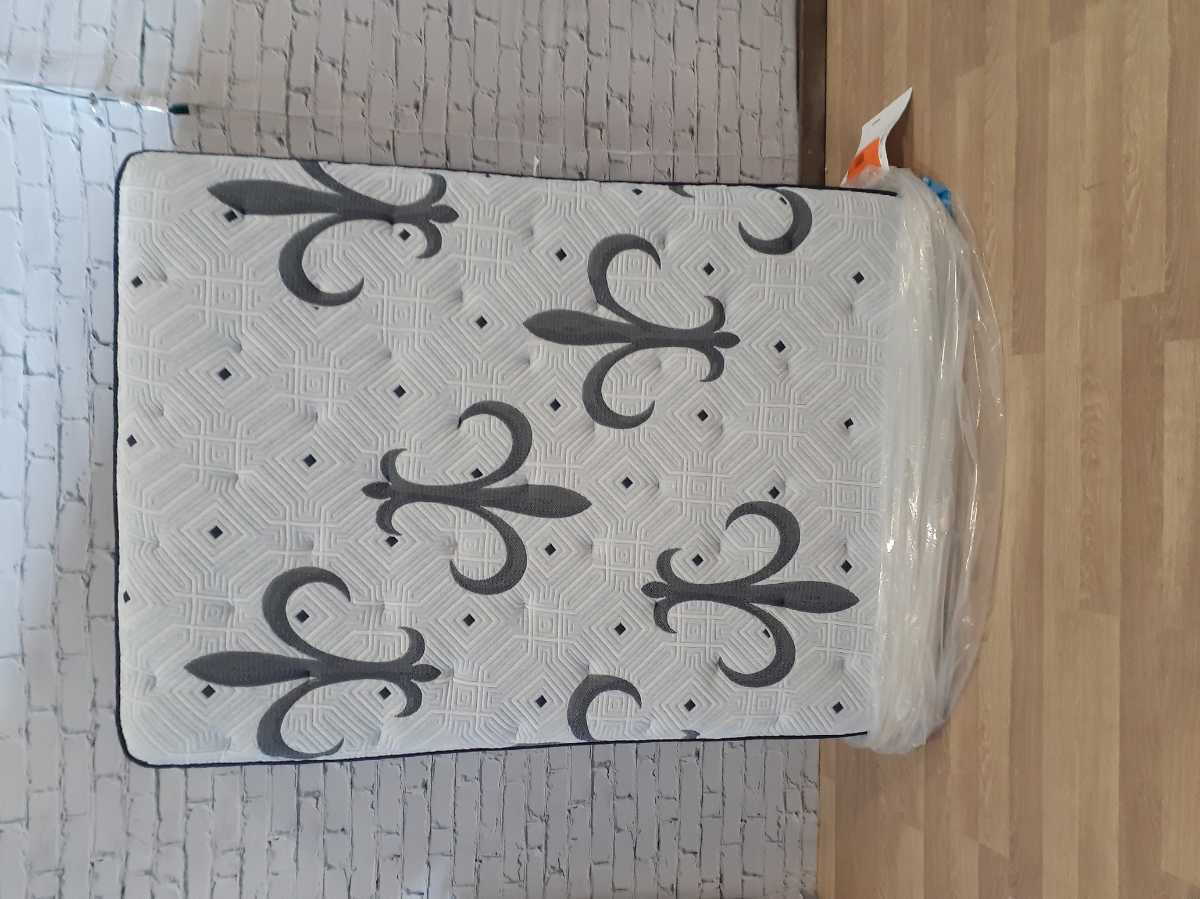 Stearns & Foster® Estate Pillow Top Lyanna 15 inch Mattress - Full - Gallery Image 4